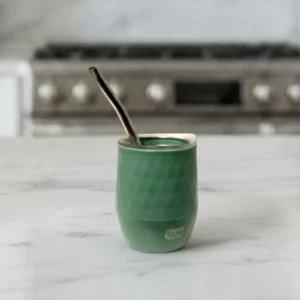 Mate tapa antivuelco con bombilla